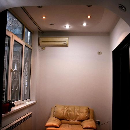 Grand Central Accomodation Sala Palatului Bucareste Exterior foto