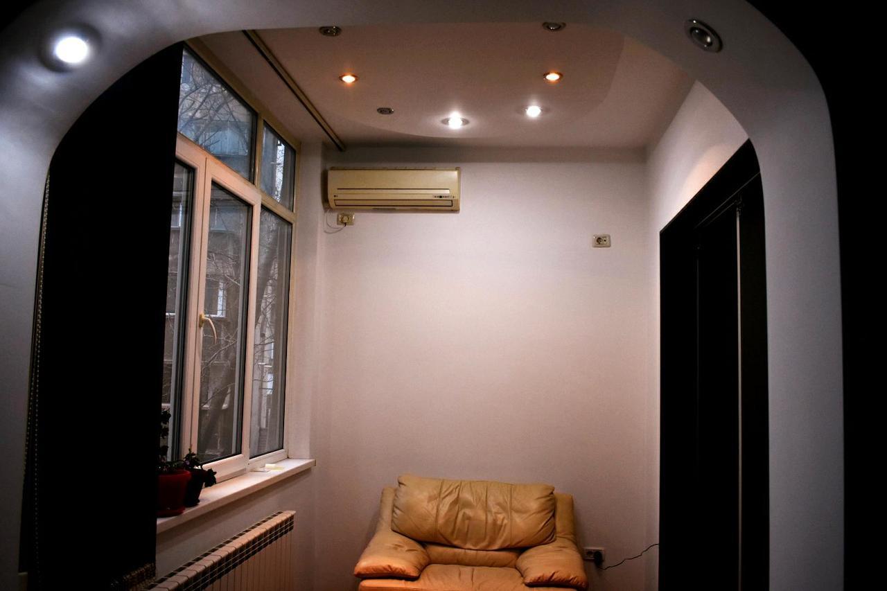 Grand Central Accomodation Sala Palatului Bucareste Exterior foto